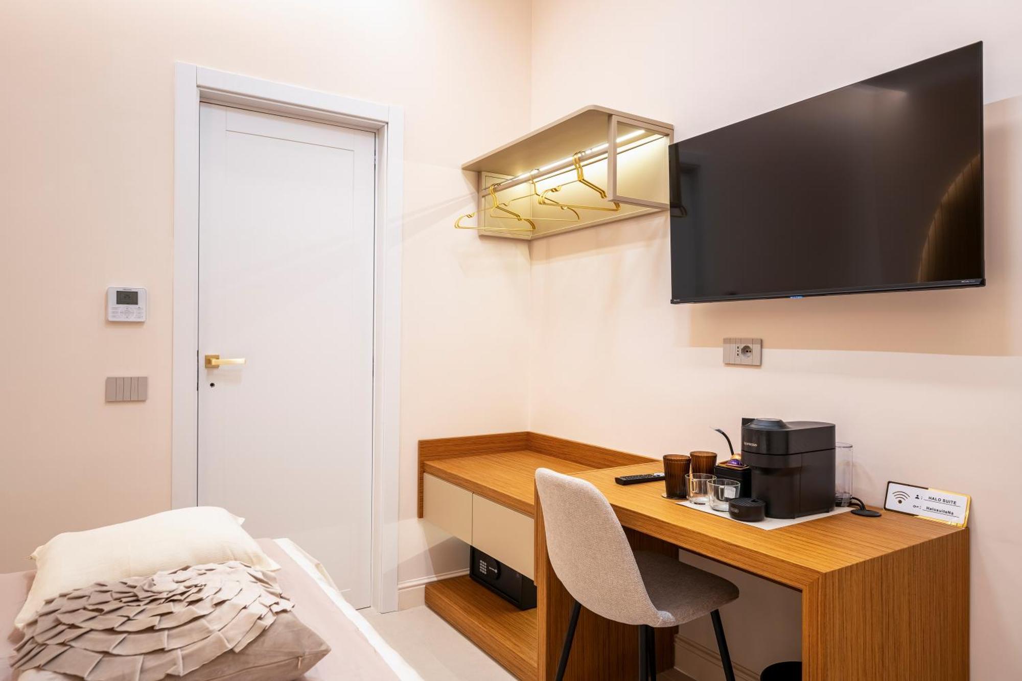 Halo Suite Napoli Eksteriør billede